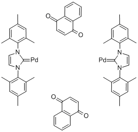 1,3-双(2,4,6-三甲基苯基)咪唑-2-基亚(1,4-萘苯醌)钯